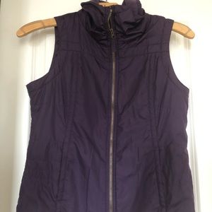 Columbia vest
